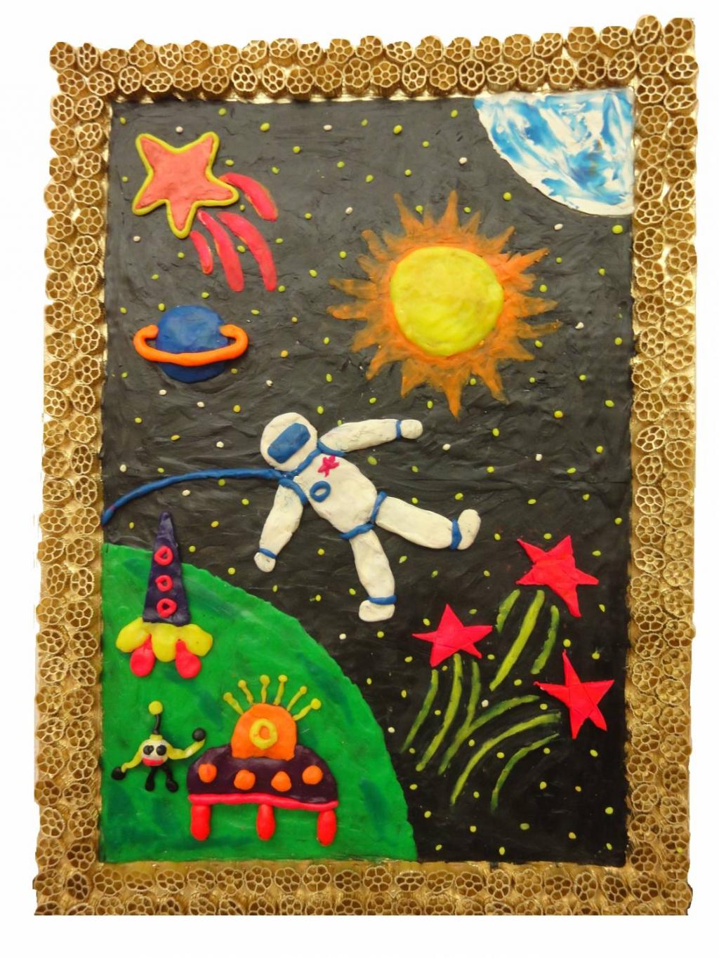Поделки своими руками День космонавтики. Аппликация пластилином и рамка из макарон Поделки для детского сада
