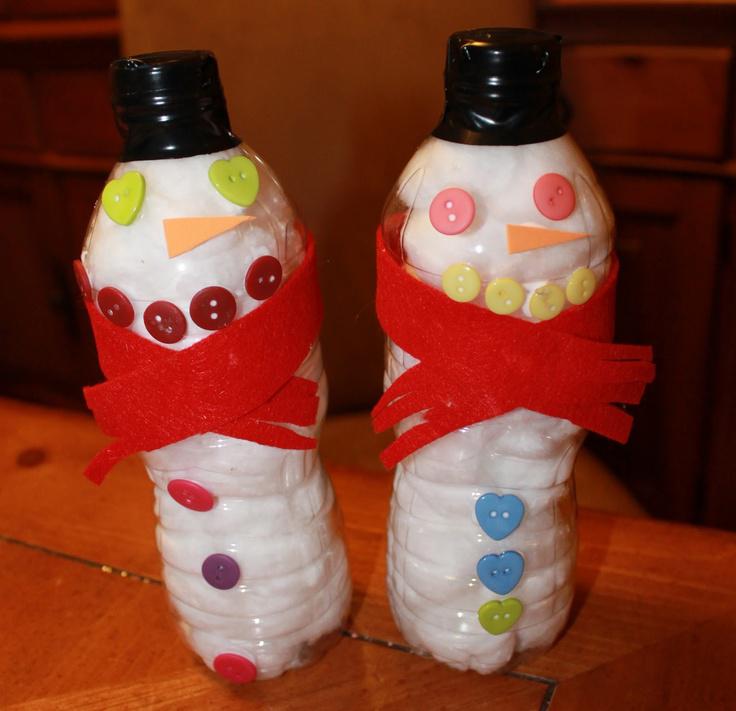 Поделки своими руками поделки из бутылок. Снеговики в шарфиках из пластиковых бутылок Сайт поделок
