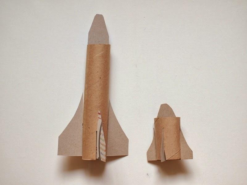 Как сделать ракету из бумаги. Технология 4 класс. Поделки ко дню космонавтики