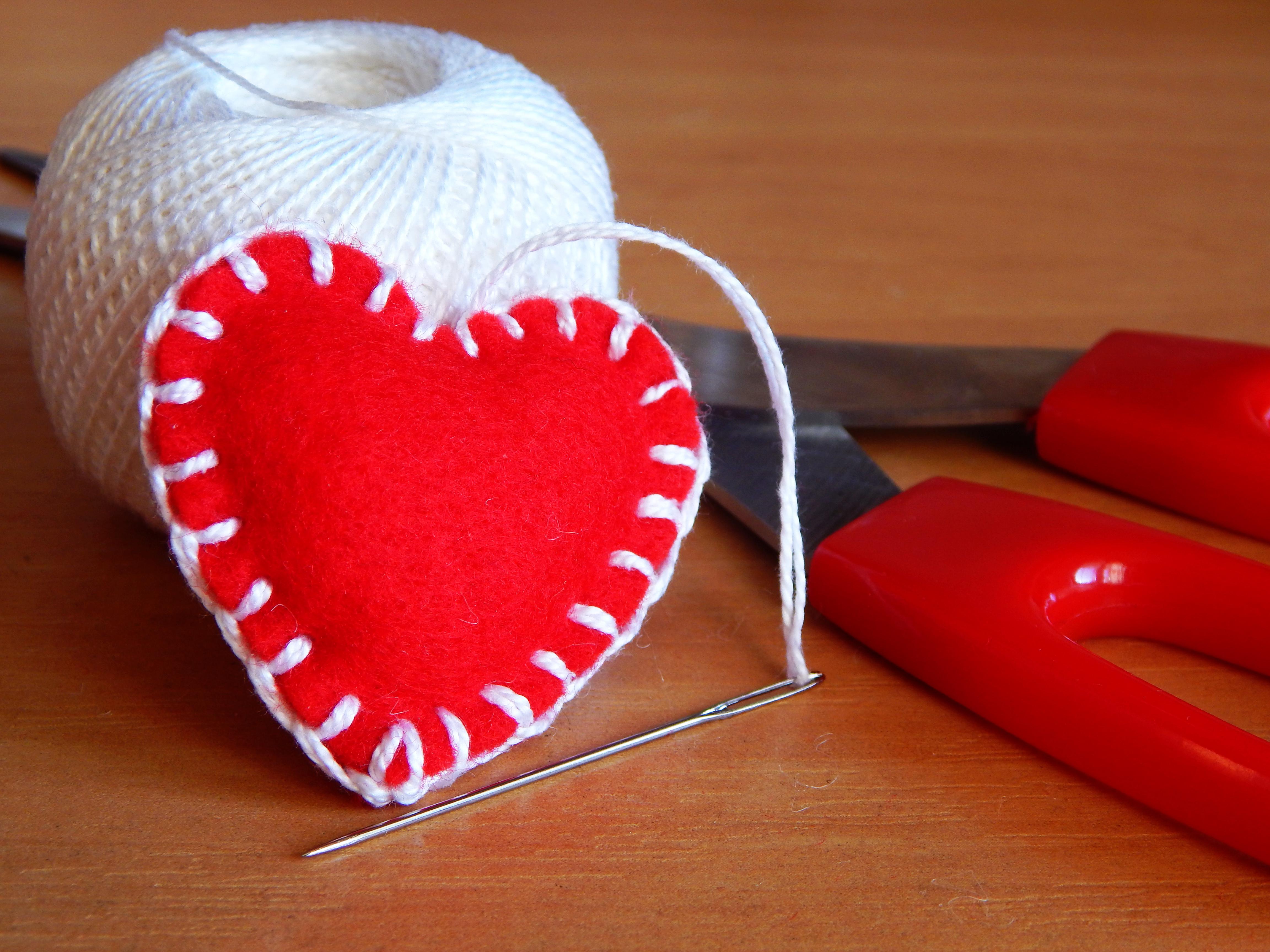 Текстильное сердечко ко Дню Святого Валентина своими руками