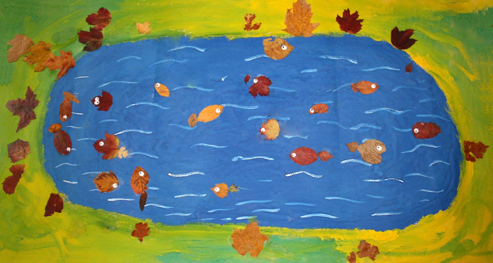 Поделки своими руками Осень. Аппликация из осенних листьев рыбки в озере Поделки на праздники